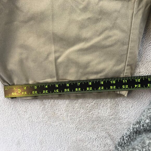 Volcom Mens Shorts Size 40 Chino Khaki Classic Casual Summer Tan Flat Front - Picture 7 of 15